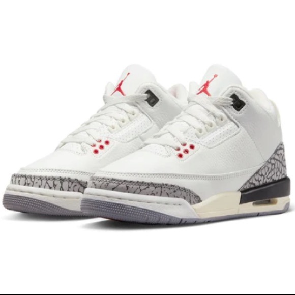 Nike Other - Air Jordan 3 Retro (GS)